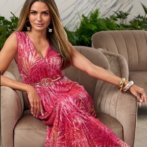 Elegant Pink and Gold Women's Dress